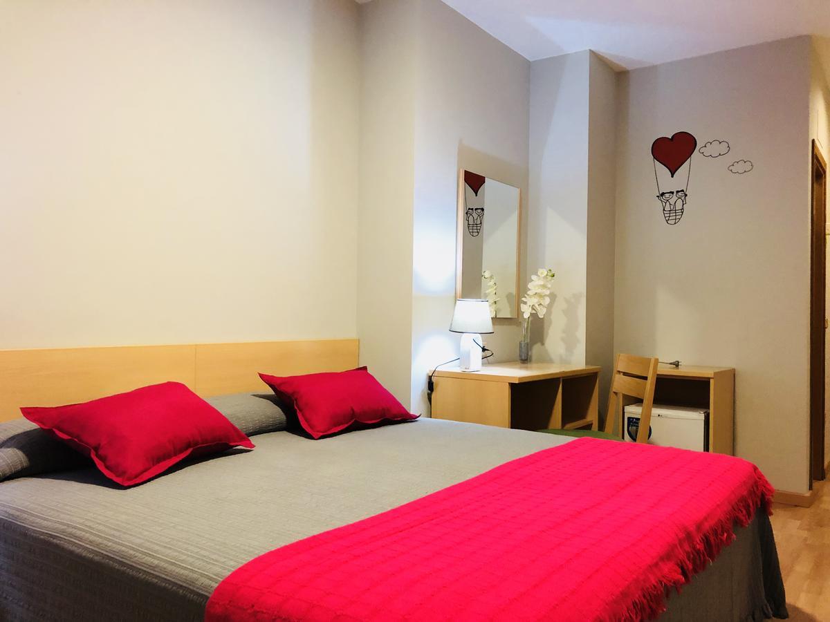 Hotel Vinas 17 Teruel Exterior photo